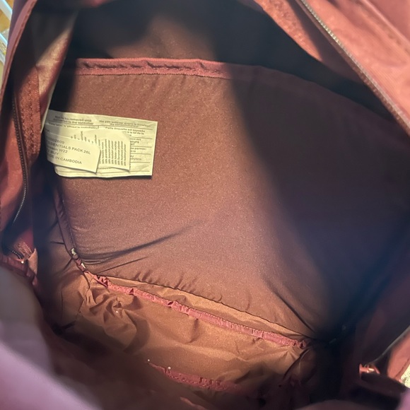 Dakine Backpack 26L - Maroon - Picture 5 of 6